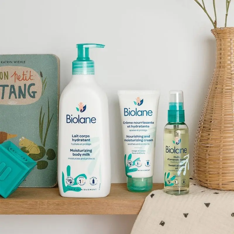 Biolane Lait Corporel Hydratant 750 ml  Soin Doux et Nourrissant pour la Peau de Bébé