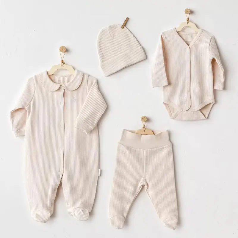 xx Coffret hôpital pour bébé 4 pièces Andywawa Bear Time AC25189