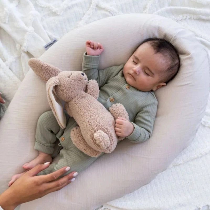 Doomoo coussin d'allaitement et de maternité Comfy Big Tetra – Almond