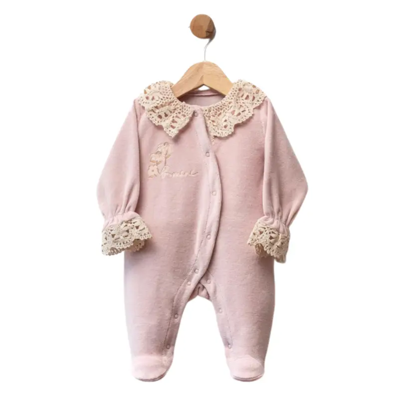 xx Grenouillère bébé en velours avec broderie