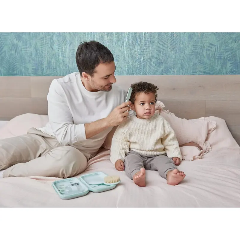 Miniland Kit de Soin pour Bébé Mint - 6 Accessoires Essentiels