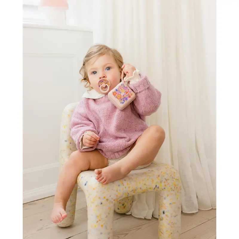 Sucettes BIBS Colour Liberty – Lot de 2, Tétine ronde en latex naturel, sans BPA – Fraises - Crème - Beurre clair