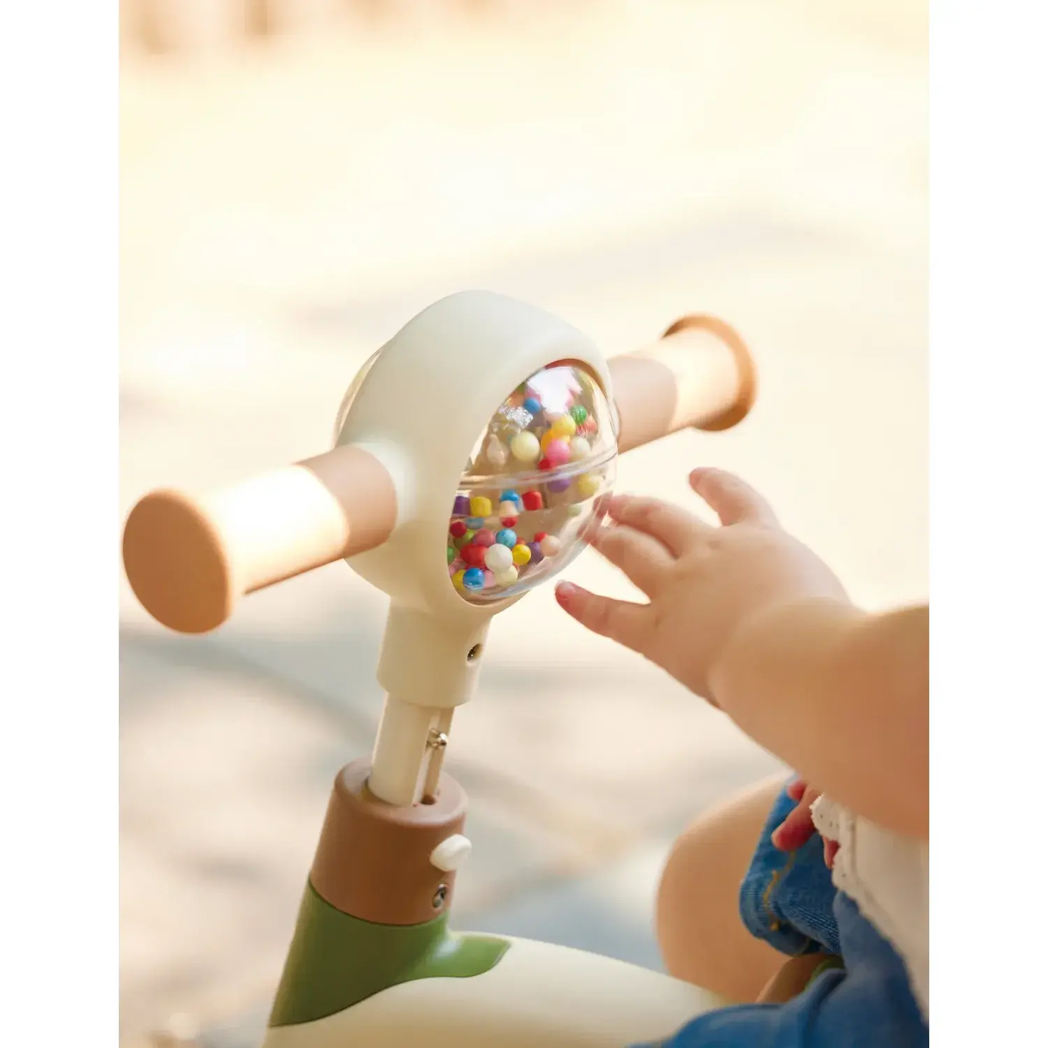 Tricycle pour tout-petits réglable étape par étape